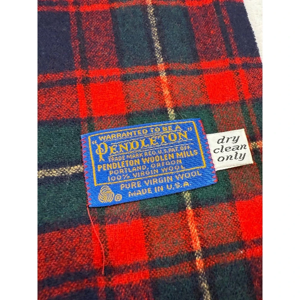 Vintage Pendleton‎ Wool Scarf Plaid Red Green Navy Fringe Made in USA